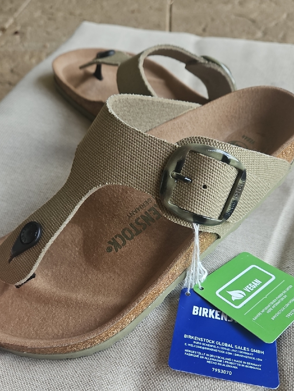 Birkenstock Gizeh Vegan Big Buckle Faded Khaki Woman's 8, Men's 6
